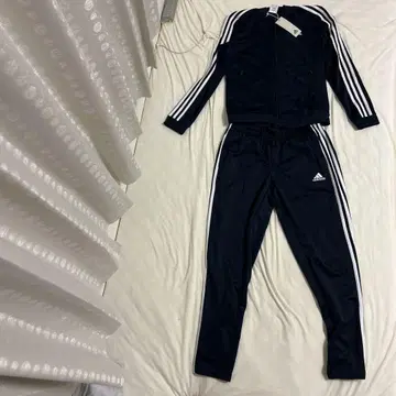 adidas 트랙 수트 네이비 즉시 구매
