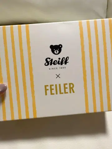 Steiff x FEILER 손수건과 봉제 인형 세트