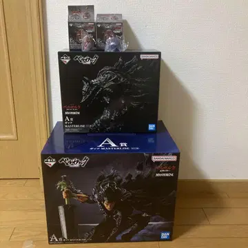 베르세르크 제일복권 갓츠 A상 더블 2체와 베헤리트 2개 세트