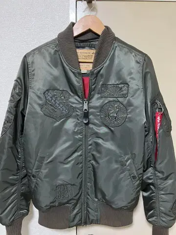 레어 Alpha Industries MA-1 자켓 M 올리브