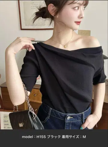 미사용 블랙 오프숄더 M 사이즈