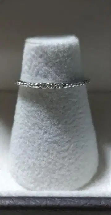 K10 화이트 골드 다이아몬드 반지