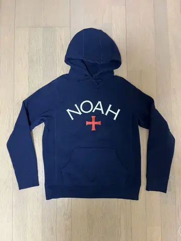 NOAH 코어 로고 후드티