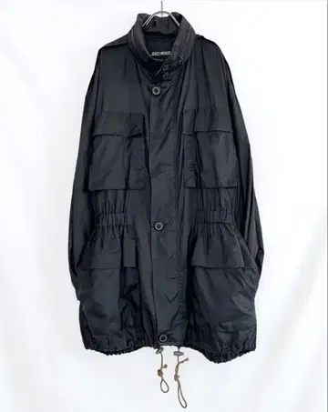 ISSEY MIYAKE 나일론 하프 코트