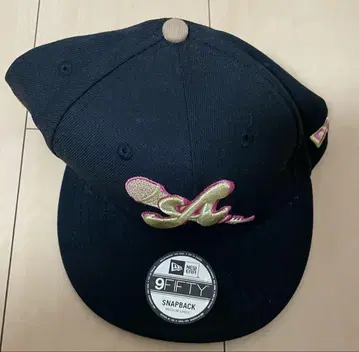 New Era 하마사키 아유미 콜라보 캡