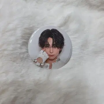 INI XQUARE 니시 캔뱃지