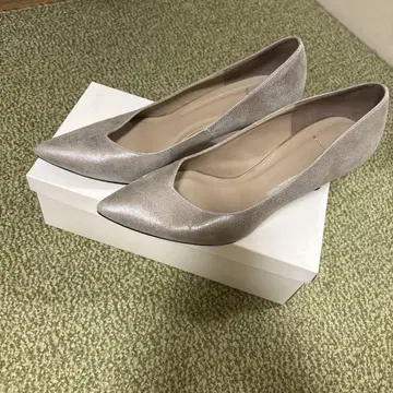 KASHIYAMA 골드 라메 펌프스 25.0cm