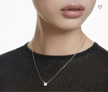 SWAROVSKI Stilla Attract 펜던트 로우 골드