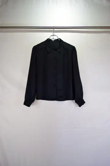 구제 의류 블랙 폴리 스트라이프 블라우스 셔츠 빈티지 80s 90s