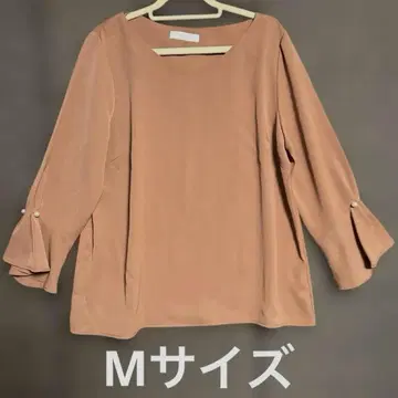 [고품질] 플레어 소매 펄 버튼 블라우스