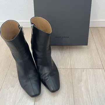 유나이티드 애로우즈 블랙 숏부츠 37
