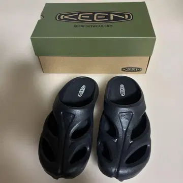 KEEN 샹티 샌들 블랙 25cm