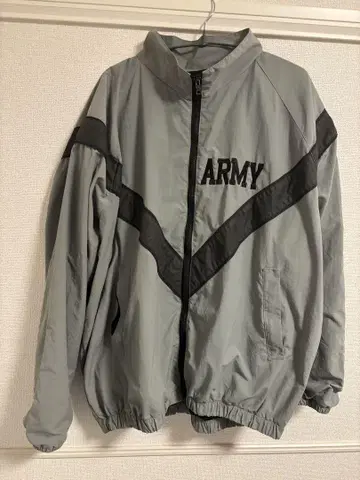 그레이 나일론 자켓 ARMY M 사이즈