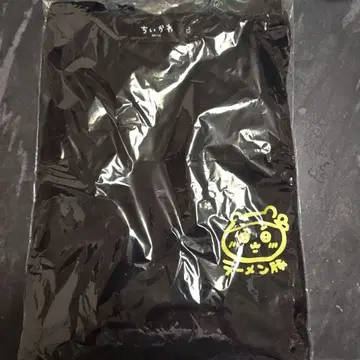 치이카와 (먼작귀) 라멘 돼지 캐릭터 T셔츠 블랙