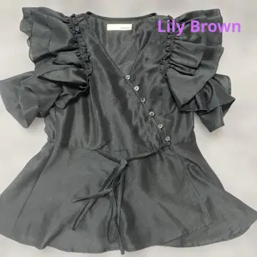 Lily Brown 블랙 슬리브리스 상의 프리 사이즈