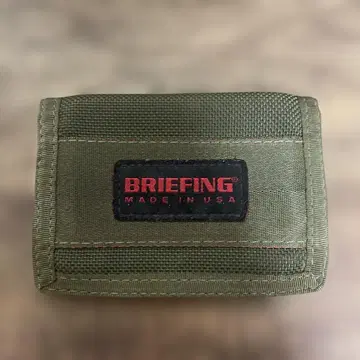 BRIEFING 패스 케이스 올리브