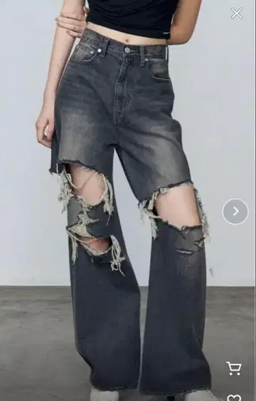 에모다 데미지 가공 다크 그레이 와이드 레그 데님 팬츠