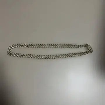 골드 체인 목걸이