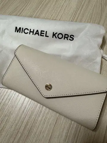 MICHAEL KORS 화이트 장지갑