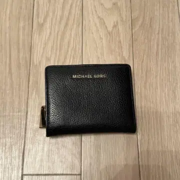 MICHAEL KORS 접이식 지갑