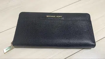 MICHAEL KORS 블랙 장지갑
