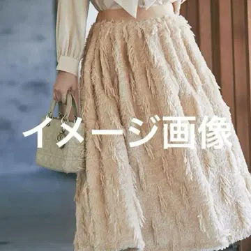 새상품급 세븐틴 프린지 베이지 핑크 레어 페더얀 플레어 스커트