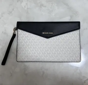 Michael Kors 클러치백