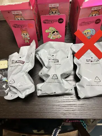 POPMART 파워퍼프 x cry baby bunny