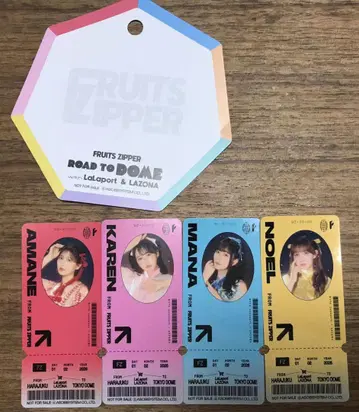FRUITS ZIPPER 라라포트