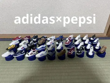 아디다스 adidas x 펩시 병뚜껑 40개