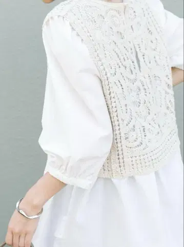 URBANRESEARCH ITEMS 레이스 베스트 도킹 튜닉