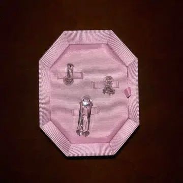 swarovski 이어커프 메스메라