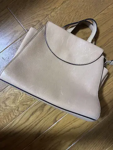케이트 스페이드 베이지 스퀘어 핸드백