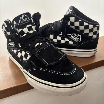[ 레어 ] VANS 마운틴 에디션 V42SC 체커 블랙