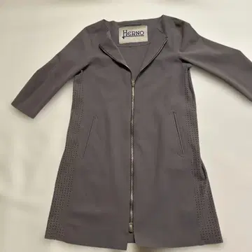 Herno 그레이 브라운