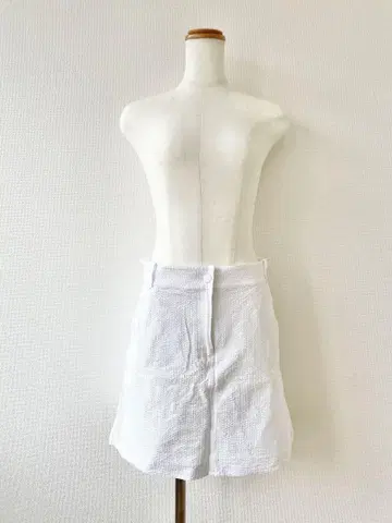 COS 미니 스커트