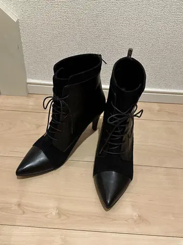 긴자 카네마츠 레이스업 숏부츠