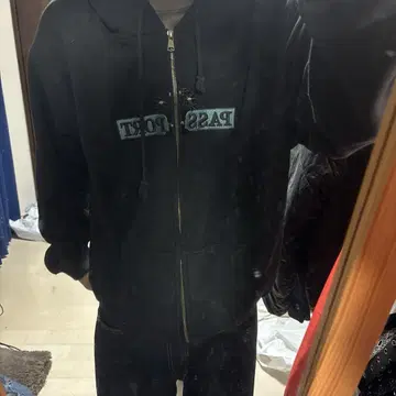 passport 지퍼 후드티