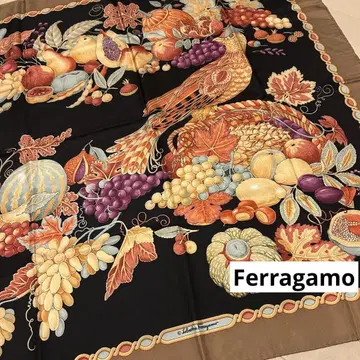 Salvatore Ferragamo 페라가모 스카프 후르츠 새