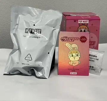POP MART crybaby 파워퍼프 블라썸