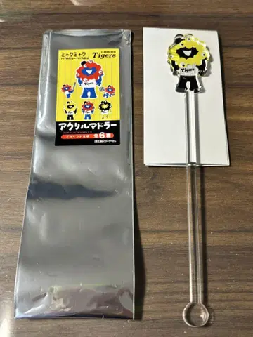 오사카 간사이 만박 미야쿠미야쿠 한신 타이거즈 아크릴 마들러 1점