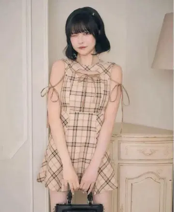미셸 마카롱 프론트 오픈 체크 미니 원피스 프리 사이즈