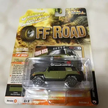 1/64 조니 라이트닝 2007 Toyota FJ Cruiser