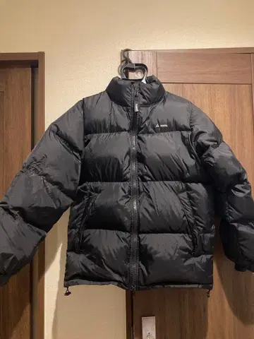 GERRY 블랙 다운 자켓