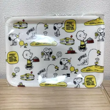 스누피 뮤지엄 굿즈 트레이