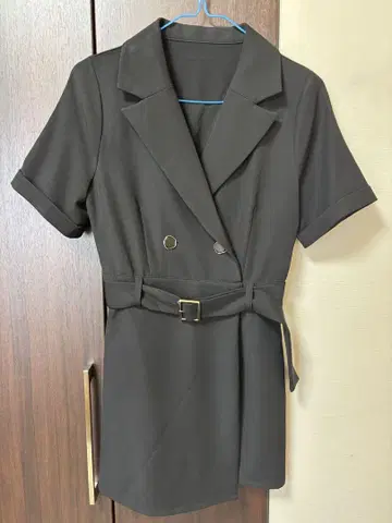 리젝시 셋업 블랙