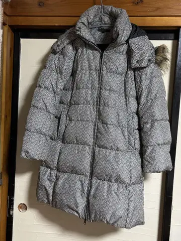 그레이 계열 헤링본 다운 자켓 L 사이즈