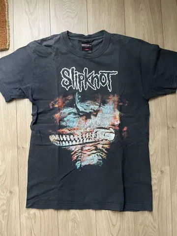 빈티지 Slipknot 블랙 밴드T 셔츠