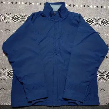 patagonia 뉴 쉘드 신틸라 레어 모델