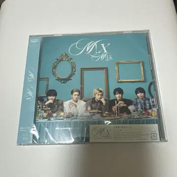 MX 1st Album CD 포토 카드 포함